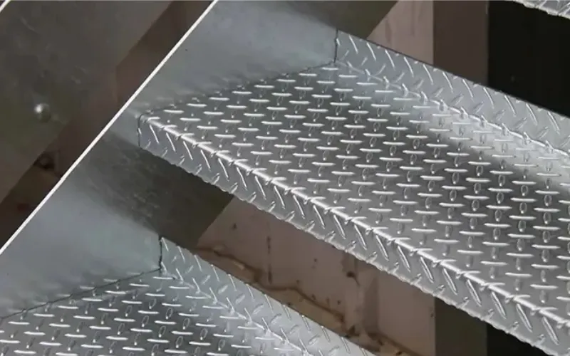 Embossed Stainless Steel Plate Applications