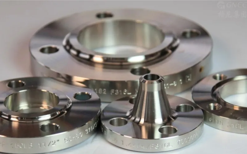 STAINLESS STEEL FLANGES